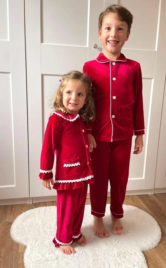 Personalized Red Christmas Family Matching Outfits - Festive Ruffle Set for Girls and Boys with Name Embroidery - Perfect for Christmas Eve