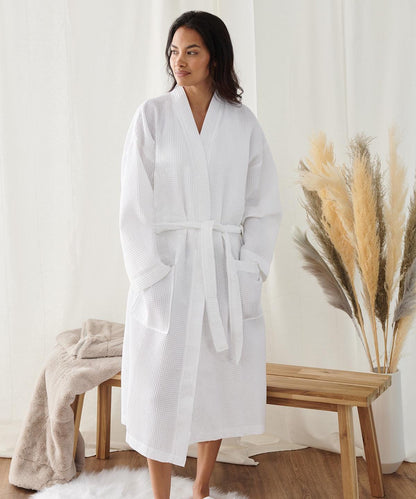 Personalized Waffle Woven Robes for Couples – Kimono Style His & Hers Bathrobes – Custom Embroidered Robes with Patch Pockets